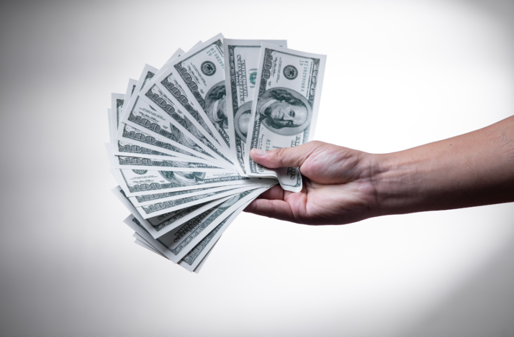 美国宣布向6国征收报复性关税