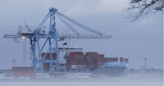 暴涨500%!中美运费破2万美元,航运继续上调附加费!