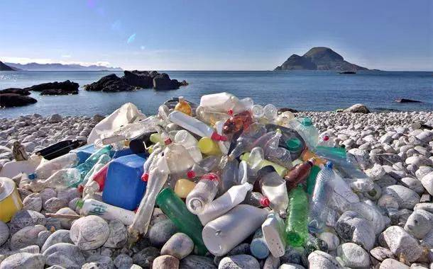 全球塑料泛滥成灾，化学回收能否力挽狂澜