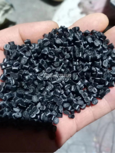 出售:pp车头料颗粒30吨,货在河南洛阳。量大可谈