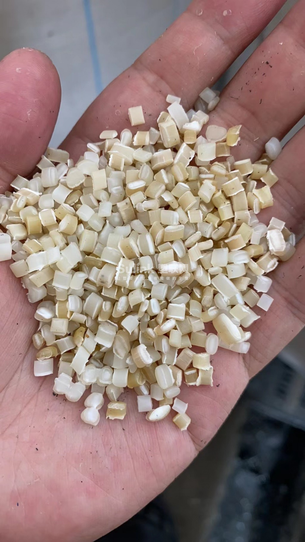 PE/PA高压尼龙复合颗粒