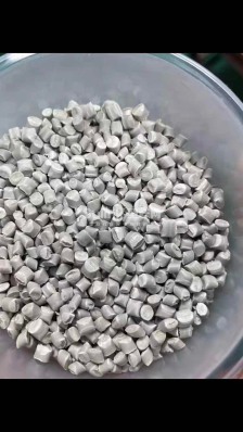 PP灰白,WKHF008.冲击8,黑点少不超重,全