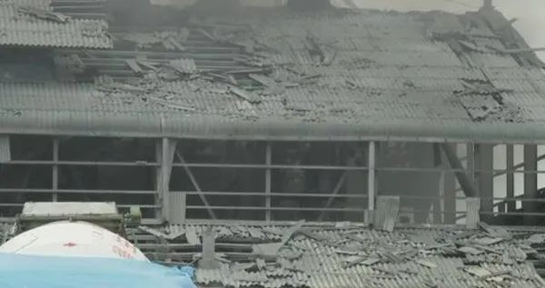 日本福岛化工厂爆炸