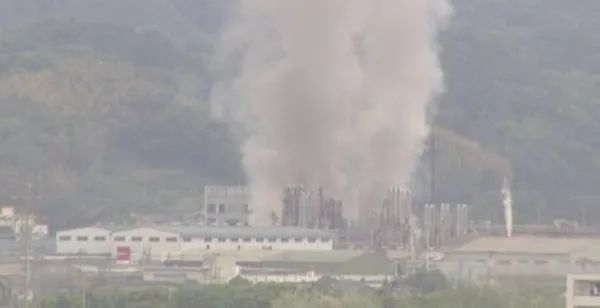 日本福岛化工厂爆炸
