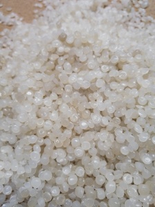 HDPE油膜颗粒，可以改性和吹膜吹管方面应用 免费寄样品