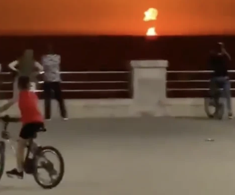 石油、化工