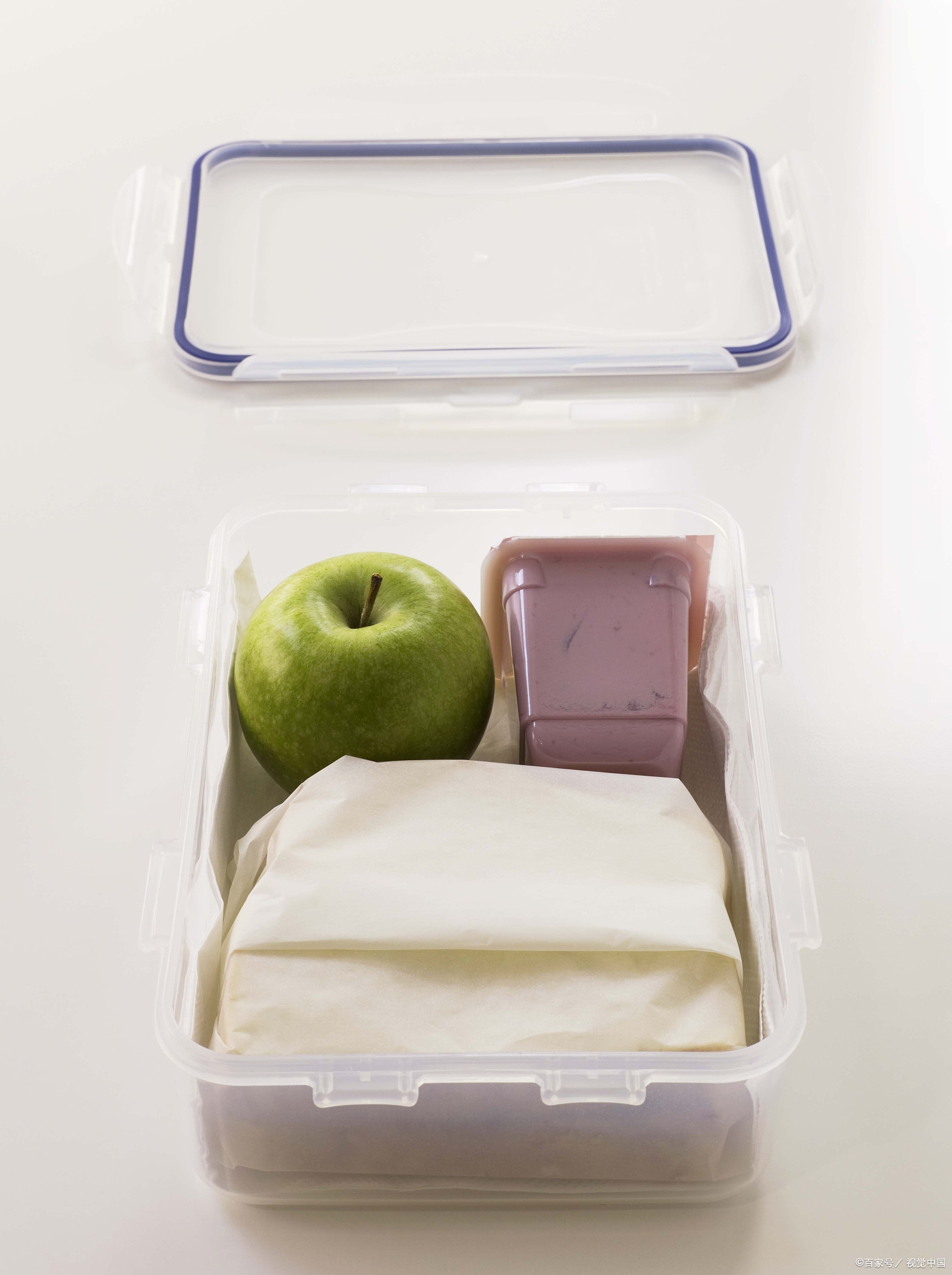 法国宣布禁止一次性塑料铺地浪费在水果和蔬菜的包装上！