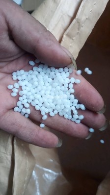 优价回收PLA，PBAT呆滞料 库存料